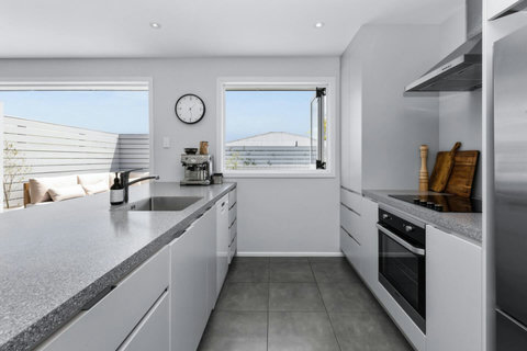 Well equipped kitchen