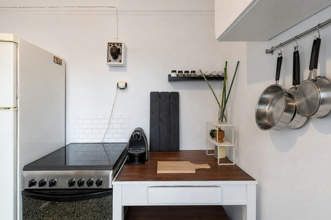 Fully equipped kitchen for longer stays.