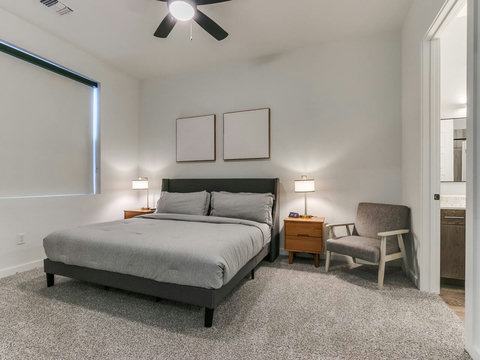 47-217 E Campbell St 211-48