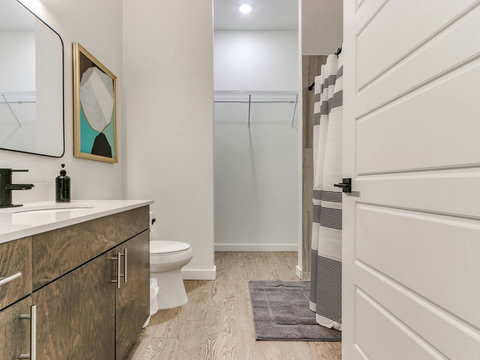 53-217 E Campbell St 211-54