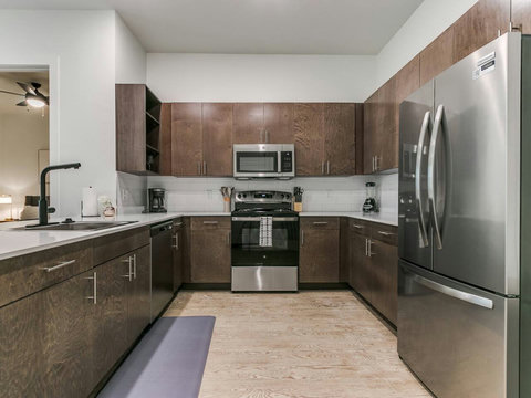 23-217 E Campbell St 211-24