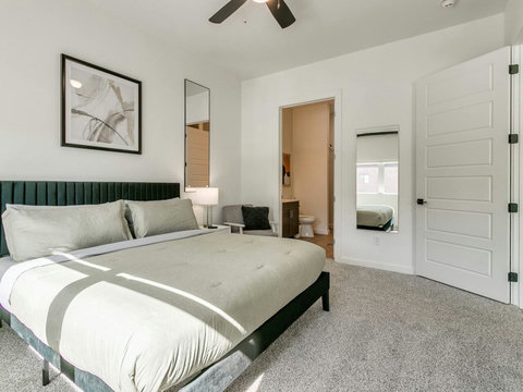 31-215 E Campbell St-31