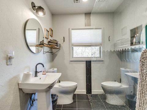 Optional Garage Apartment