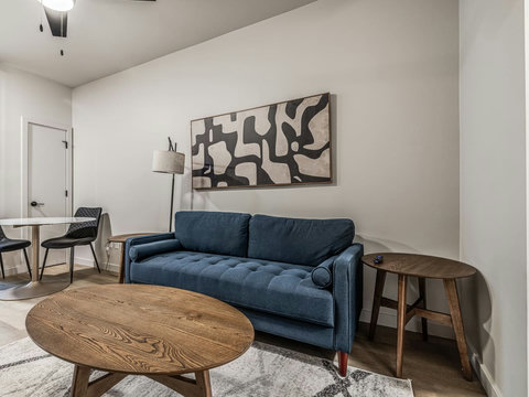 1126 N Shartel #106-11