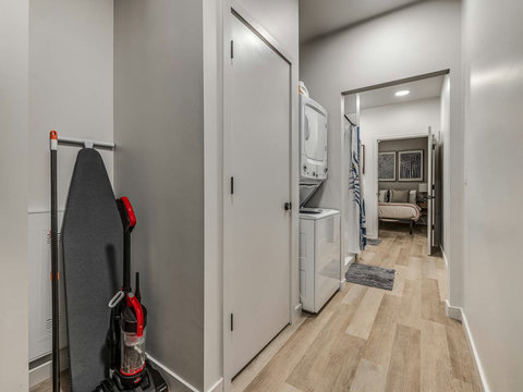 1126 N Shartel #106-24