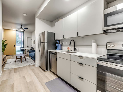 1126 N Shartel #106-16