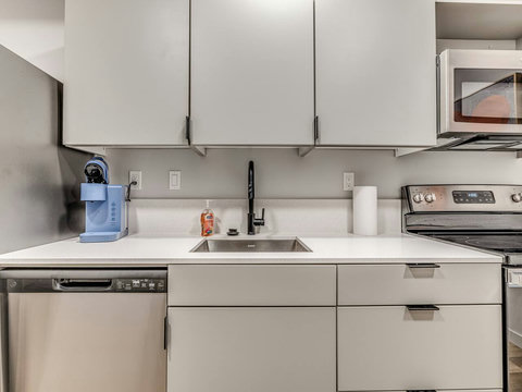 1126 N Shartel #106-15