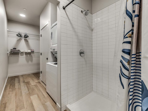 1126 N Shartel #106-23