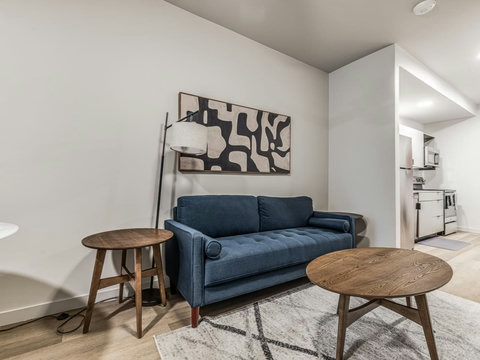 1126 N Shartel #106-7