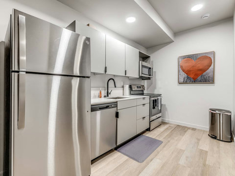 1126 N Shartel #106-13