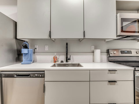 1126 N Shartel #106-15