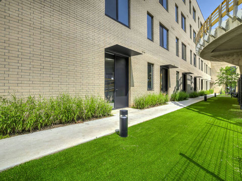 1126 N Shartel #109-16