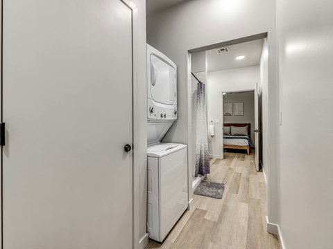 1126 N Shartel #109-47