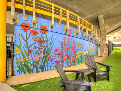 1126 N Shartel #109-19