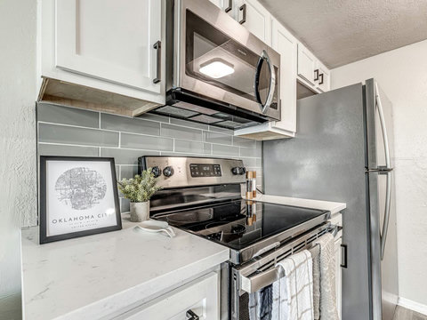 735 Nw 30th St #7-39