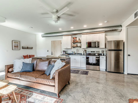 1539 NW 29th St D1 - 30