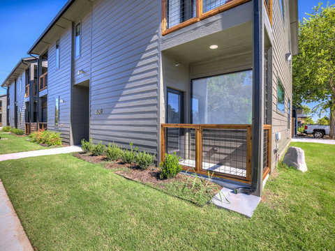 1539 NW 29th St D1 - 3