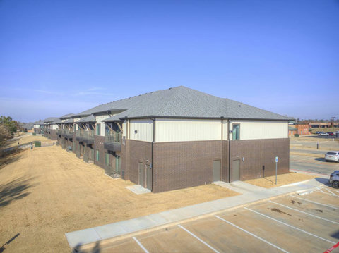 1665 Midtown Pl 140-3