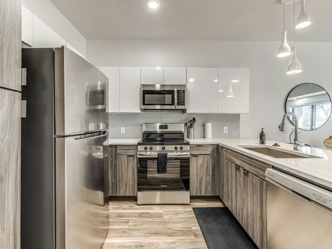 1665 Midtown Pl 138-8