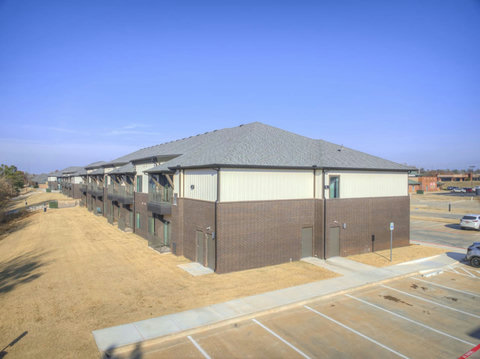 1665 Midtown Pl 140-3