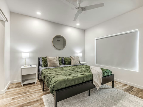 1665 Midtown Pl 140-37