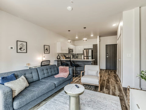 1665 Midtown Pl 140-36