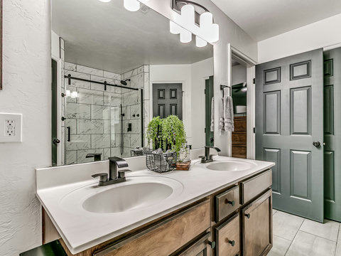 5917 SE 78th-42
