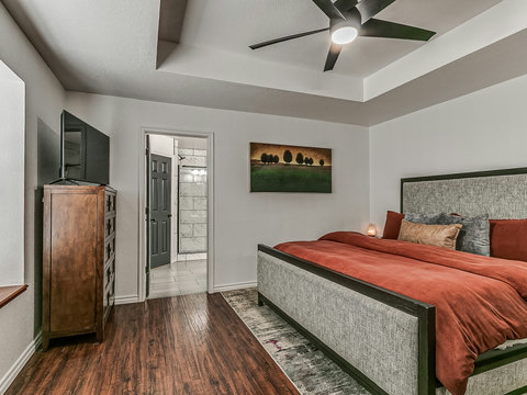 5917 SE 78th-36