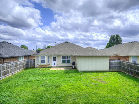5917 SE 78th-10