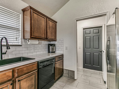 5917 SE 78th-29