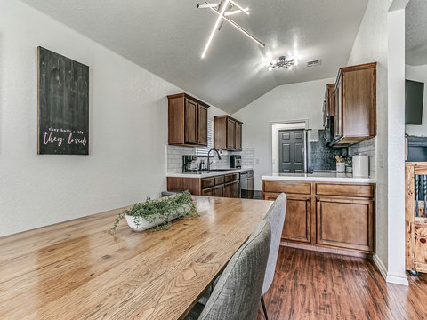 5917 SE 78th-23