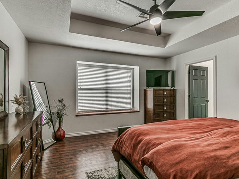 5917 SE 78th-35