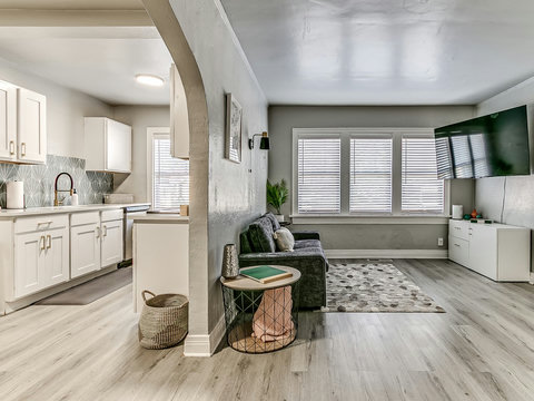 2801 N Walker-17
