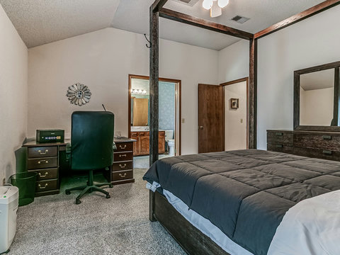 11536 SW 55th St-50