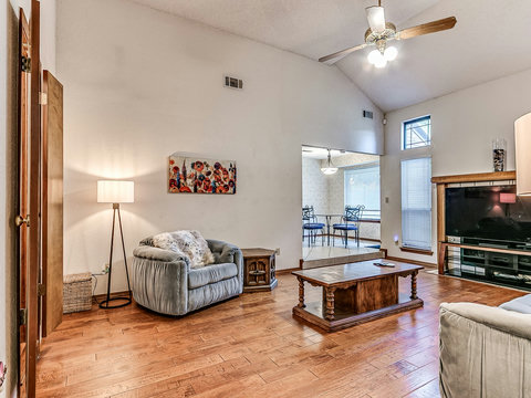 11536 SW 55th St-16