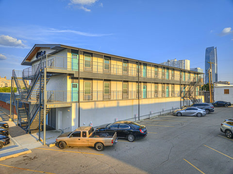 420 nw 8th #1