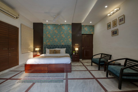 Ground floor bedroom