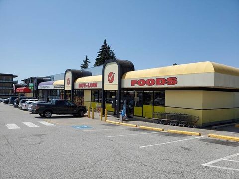 Supermarket within 5 minutes walk.  
