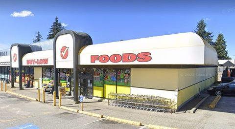 Supermarket is less than 5 minutes walking distance for everyday essentials.  